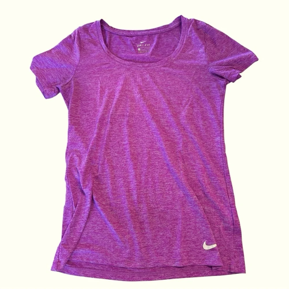 Nike Purple Fitted‎ Short Sleeve Tee